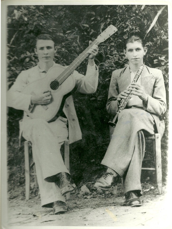 1939 - Egídio Demonti (violão) e José Bassi (Clarinete).